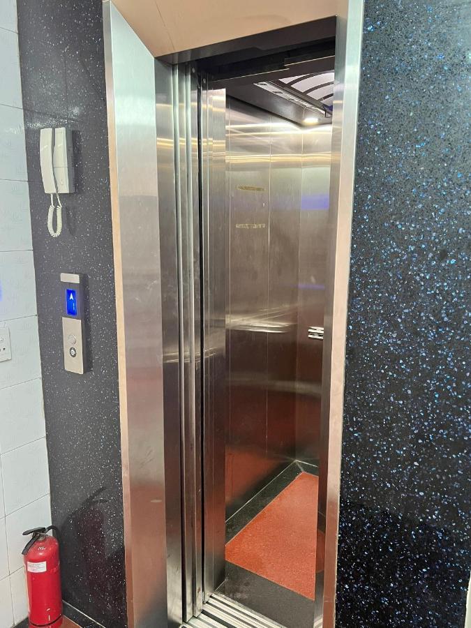 Dong Khe Sau Catba Central Hotel מראה חיצוני תמונה
